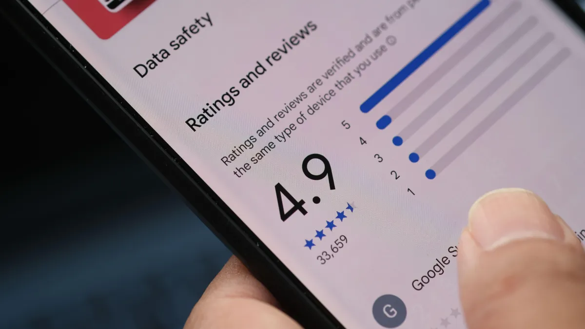 Google reviews rating on a phone